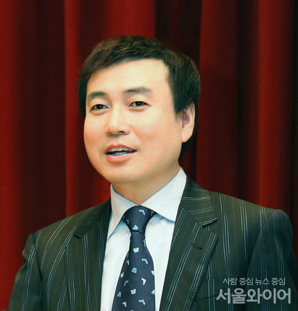 차석용 LG생활건강 부회장. 사진=LG생활건강 