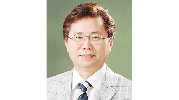 이재명 경기지사의 핵심공약을 주도한 것으로 알려진 이한주 전 경기원구원장이 부동산을 편법 증여했다는 의혹이 제가됐다. 경찰은 이와 관련해 본격 수사에 착수한다. 사진=연합뉴스 제공