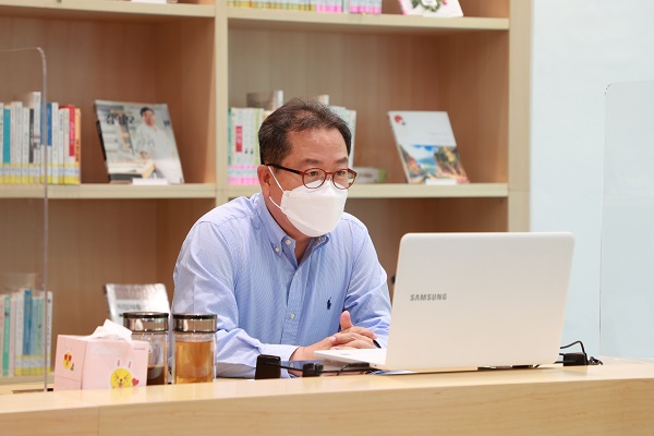 조광한 남앙주 시장이 올 9월에 개최된 특례추진단 회의에 참여하고 있다. 사진=남양주시 제공