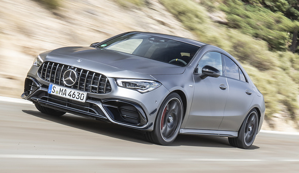 연말의 벤츠는 리콜과 배출가스 조작, 반도체 공급 부족 등 바람 잘 날 없다. 사진=국토교통부 제공