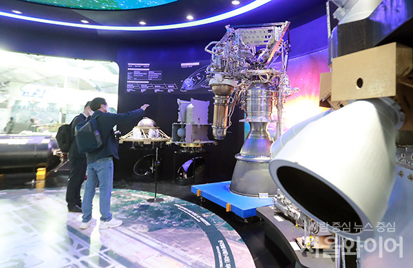 누리호 발사를 계기로 기존 정부 주도 하에 우주산업은 민간기업으로 넘어가는 전환기를 맞았다. 사진=서울와이어 DB