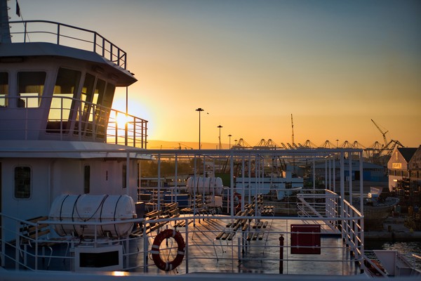  산업통상자원부는 2021년 조선업 수주 실적이 1744만CGT(표준선 환산톤수)로 집계되며 2013년(1845만CGT) 이래 8년 만에 최대치를 기록했다고 5일 밝혔다. 사진=픽사베이 제공