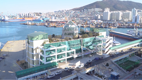 부산항만공사가 부산항내 소규모 건축물 261개동을 대상으로 내진성능 평가를 진행한 결과 안전한 시설로 확인됐다. 사진=부산항만공사 공식 블로그