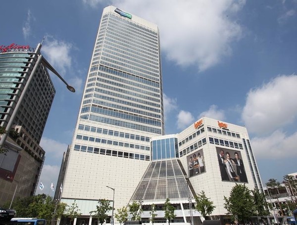 두산그룹이 22일 반도체 테스트 전문 기업 테스나를 인수할 것으로 알려졌다. 사진=두산그룹 제공