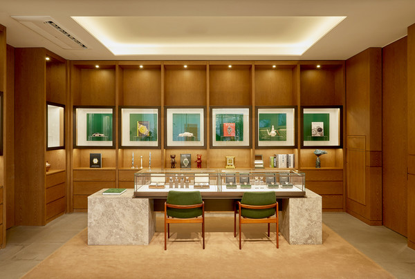 LF가 운영하는 명품 시계 편집숍 ‘라움 워치’가 하이엔드 시계의 메카’로 주목받고 있다. 사진=LF 제공