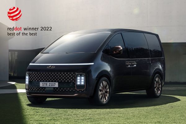 현대차그룹이 레드 닷 어워드 제품 디자인 분야 다수 수상했다. 2022 레드 닷 어워드 제품 디자인 최우수상 ‘스타리아’. 사진=현대자동차그룹 제공