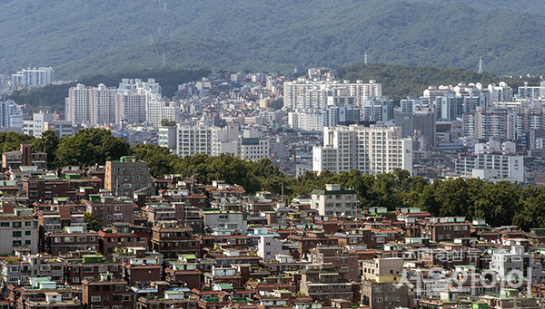 서울 아파트 매수심리가 6주 연속 상승했다. 이는 윤 대통령 당선인의 공약 기대감이 반영된 것으로 보인다. 사진=이태구 기자