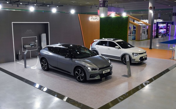 기아는 이번 행사에서 EV6 GT라인과 출시를 앞둔 니로EV 공개해 전기차 경쟁력을 강조하는 데 중점을 뒀다. 사진=기아 제공