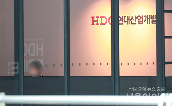 서울시가 HDC현산에 ‘하수급인 관리의무 위반’으로 8개월 추가 영업정지 처분을 내렸으나 회사 측 요청에 따라 과징금을 부과하기로 했다. 사진=이태구 기자