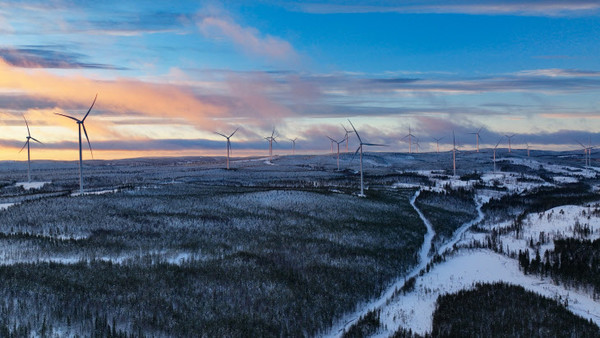 한국중부발전이  5일(현지시간) 국내 전력 그룹사 최초 유럽 신재생에너지 시장 진출 사업인 스웨덴 스타브로 풍력발전 준공식을 열었다. 사진=한국중부발전 제공