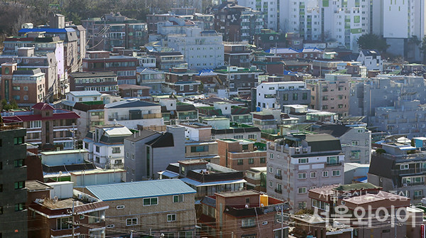 인터넷 등에 유출된 문서에 따르면 인수위가 재건축 안전진단 기준 개정 시기를 내년 상반기로 설정했다. 사진=이태구 기자