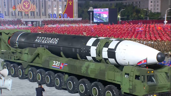 북한이 한미 연합훈련이 끝난 직후 동해상으로 SRBM 8발을 발사했다. 사진=연합뉴스