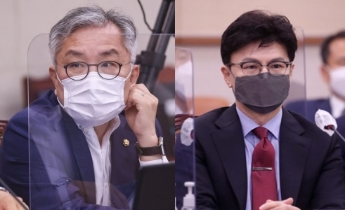 최강욱 더불어민주당 의원과 한동훈 법무부 장관. 사진=연합뉴스
