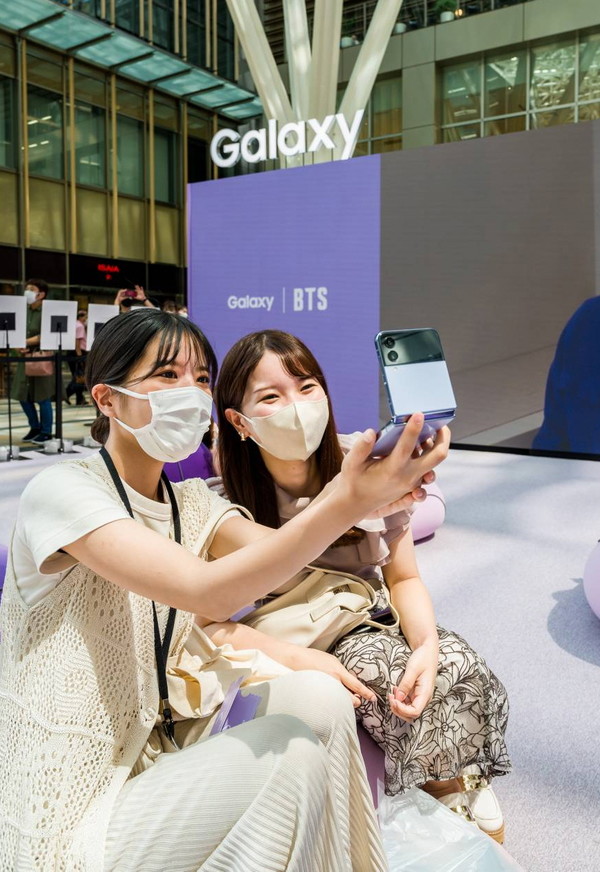 삼성전자가  28일부터 내달 8일까지 일본 도쿄 미드타운 캐노피 스퀘어에서 ‘갤럭시 X BTS’ 특별 체험 이벤트를 운영한다. 사진=삼성전자 제공