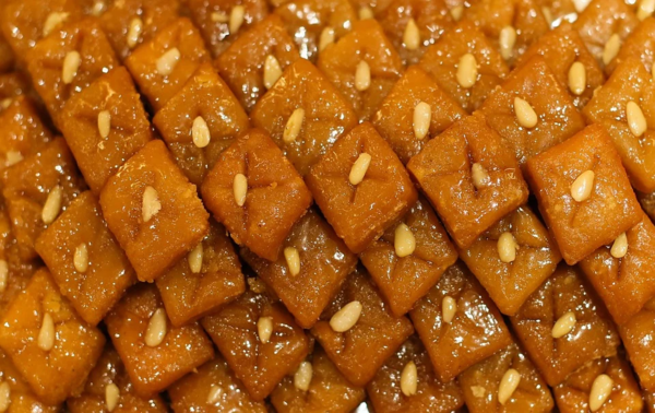 최근 트렌디한 간식으로 재부상중인 곶감·한과·약과를 보관하는 법을 알아본다. 사진=픽사베이