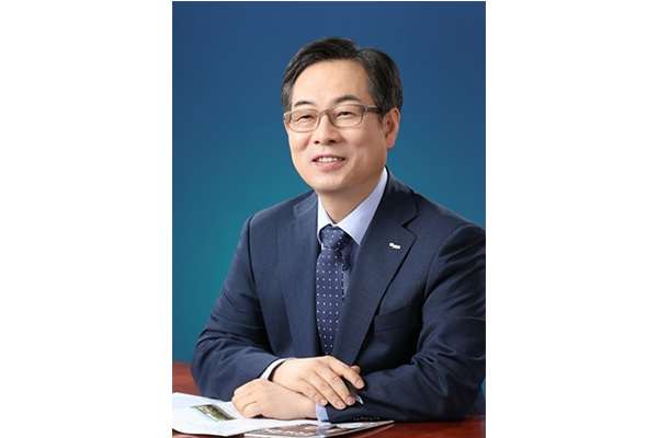 권형택 주택도시보증공사 사장이 국토부 산하 기관장 세 번째로 사의를 표명했다. 사진=HUG 제공