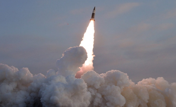 북한의 미사일 발사 장면. 사진=서울와이어DB