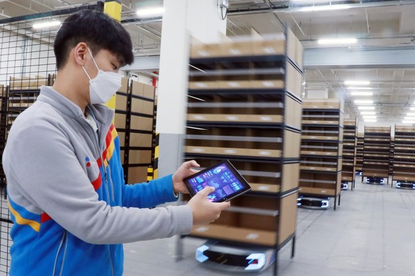 CJ대한통운이 팀장, 센터장, 허브장 등 리더급 보직자를 사내 공개모집으로 선발하는 ‘리더 공모제’를 신설해 운영한다고 6일 밝혔다.  사진=CJ대한통운 제공