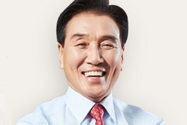 김지완 BNK금융지주 회장.