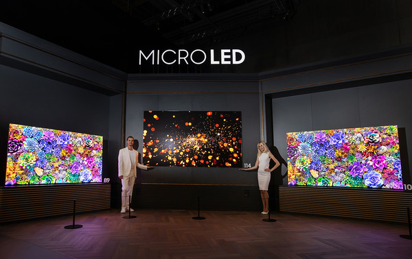 지난달 독일에서 열린 IFA2022에서 삼성전자가 공개한 마이크로 발광다이오드(LED). 사진=삼성전자 제공