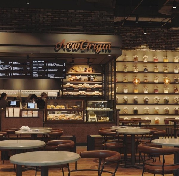 제약업계가 MZ세대 소비자와 참여형 기획을 하고 기업 내 다양한 휴식 공간을 만들며 내외부고객에 긍정적인 인상을 주고 있다. 사진=뉴오리진 인스타그램