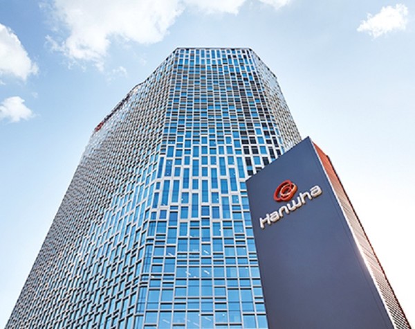 한화솔루션이 신재생에너지부문 흑자전환 등 통합법인(2020년) 출범 이후 분기 기준 최대 실적을 달성했다. 사진=한화솔루션 제공