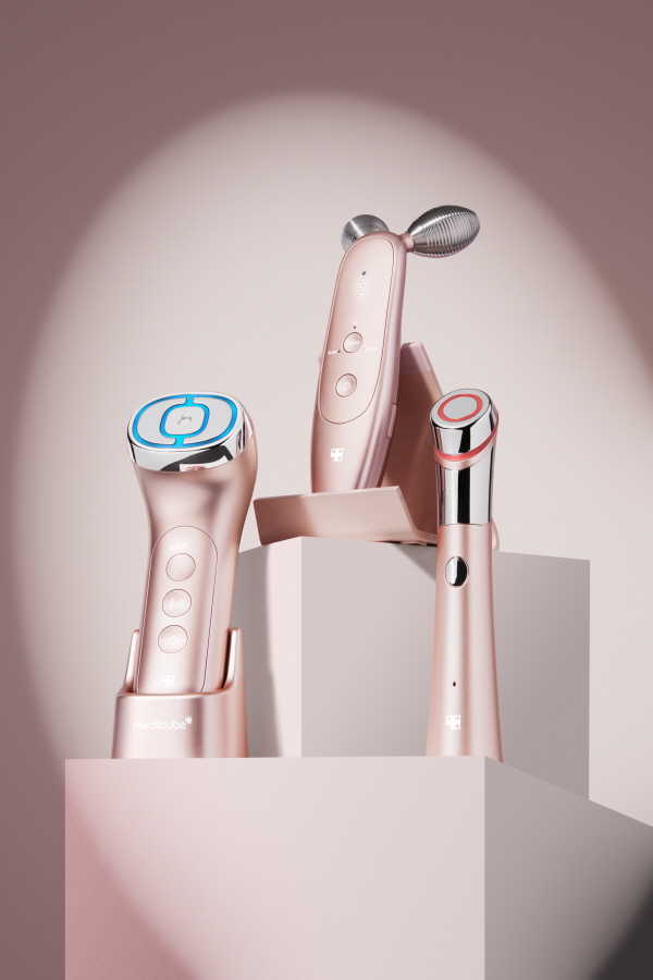 에이지알 프림로즈 핑크 에디션. 사진=에이피알 제공