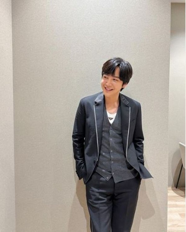 전혜경 트리제이컴퍼니 대표의 조세포탈 혐의 불똥이 아들인 배우 장근석에게 튀었다. 이들 모자는 2018년 이미 소속사 계약을 종료하고 결별한 것으로 알려졌다. 사진=장근석 인스타그램 캡처