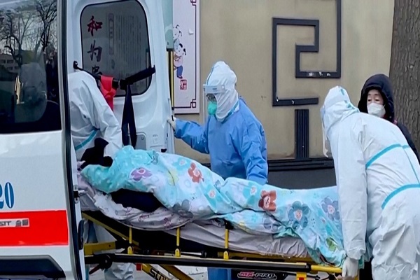 중국에서 코로나 확진자가 대거 발생해 화장장에 시신이 몰렸다는 주장이 나왔다. 사진=연합뉴스 제공