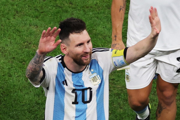 리오네 메시가 2022 카타르 월드컵에서 우승하며 역사적인 선수로 등극했다. 사진=연합뉴스 제공