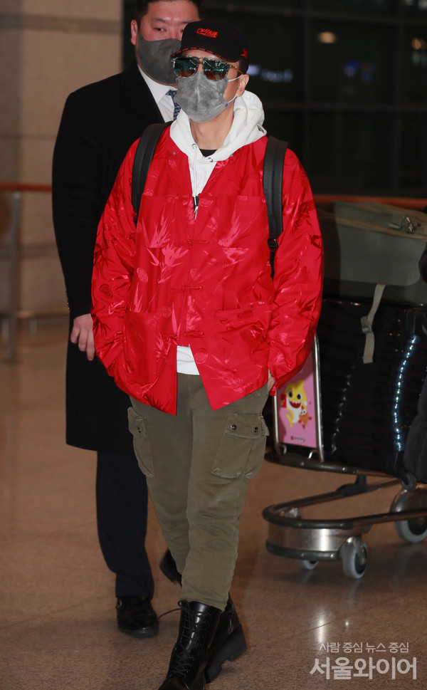 배우 견자단이 영화 홍보차 인천공항을 통해 입국하고 있다. / 사진=이태구 기자