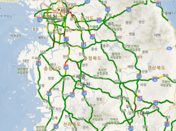 한국도로공사에 따르면 22일 설 오전 8시부터 귀경길이 시작됐다. 각 고속도로 정체구간마다 차량이 몰렸으며 오후 2~3시경 정체가 극심할 전망이다. 사진=한국도로공사 홈페이지 캡처