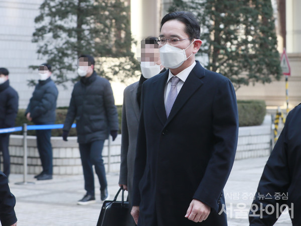 삼성물산이 3년 동안 관계사 배당수익 60~70%를 주주에게 돌려주기로 결정했다. 사진=서울와이어 DB