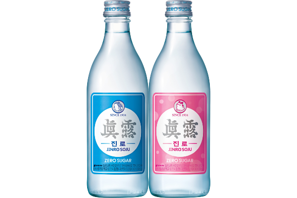 하이트진로가 ‘제로 슈거’ 진로의 핑크 라벨 에디션을 한정 출시한다. 사진=하이트진로 제공