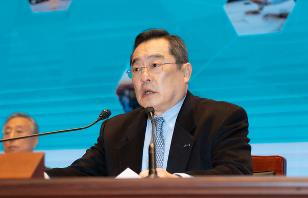 구자열 한국무역협회 회장은 22일 오전 서울 삼성동 코엑스에설 열린 정기총회에서 최근 심화된 무역수지 적자와 관련 위기 극복에 총력을 기울일 것이라고 밝혔다. 사진=무역협회 제공