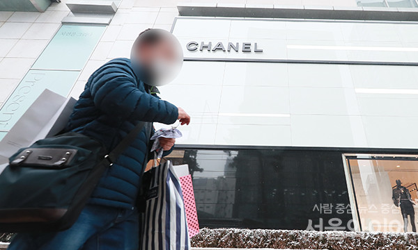 프랑스 명품 브랜드 샤넬이 올해 첫 가격 인상을 단행했다. 사진=서울와이어 DB