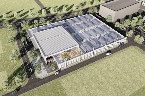 허 사장은 수처리와 모듈러주택 등 신사업 확장을 위해 노력하고 있다. 최근에는 연어를 양식하는 획기적인 도전을 감행했다. 사진=GS건설 제공