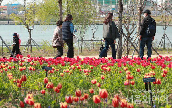 전날과는 달리 꽃샘추위가 이어지면서 일부 지역에서는 한파특포가 발효돨 것으로 보인다. 사진=서울와이어 DB