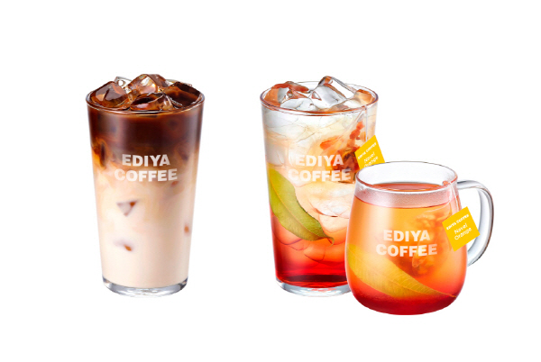 이디야커피 봄 시즌 음료 2종. 사진=이디야커피 제공