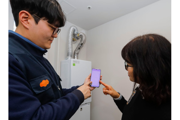 DL이앤씨가 입주 현장의 사후서비스를 관리하는 '어깨동무M'을 도입한다. 사진=DL이앤씨 제공