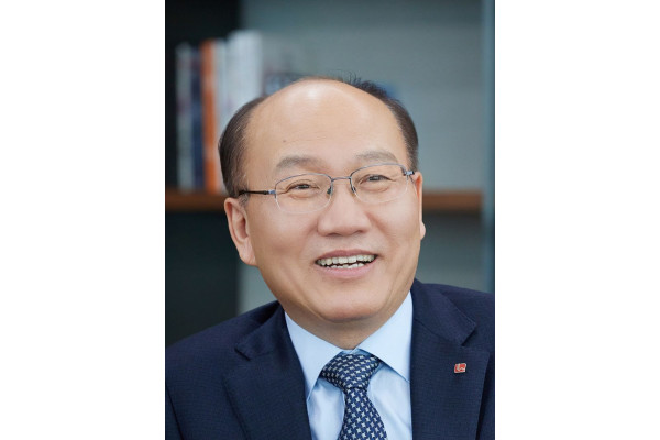 한명호 LX하우시스 사장이 사내이사로 재선임됐다. 사진=LX하우시스 제공