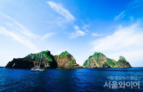                                                                 독도 전경 모습.
