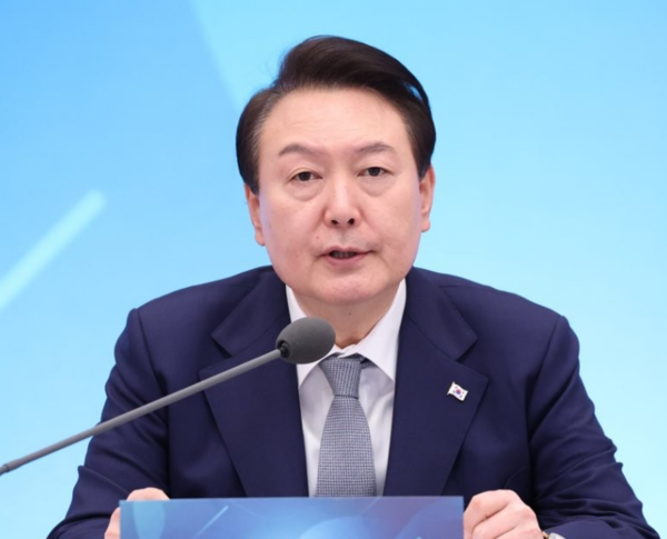 윤석열 대통령이 28일 청와대 영빈관에서 열린 제1차 저출산고령사회위원회 회의에서 발언하고 있다. 사진=연합뉴스