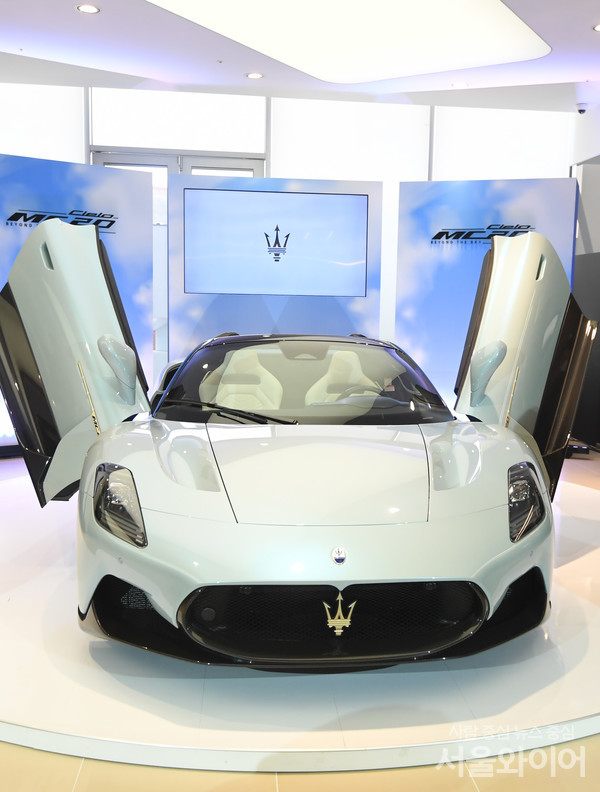 마세라티가 MC20 첼로를 공개했다.