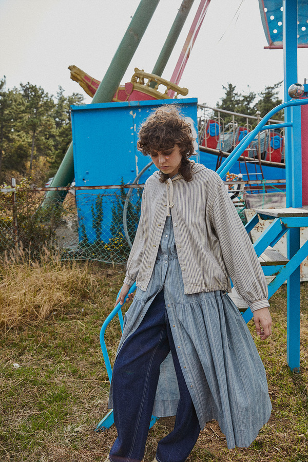 삼성물산패션부문의 비이커 오리지널은 봄 컬렉션에서 보헤미안 느낌을 풍기는 캐주얼한 상품들로 구성하면서 데님 소재를 적극 활용했다. 사진=삼성물산패션부문 제공