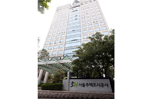 서울주택도시공사(SH공사)가 여름철 침수 피해 등 재해 취약가구의 주거 환경 개선을 위해 올해 총 3450가구의 반지하주택 매입을 추진하기로 했다. 사진=SH공사 제공