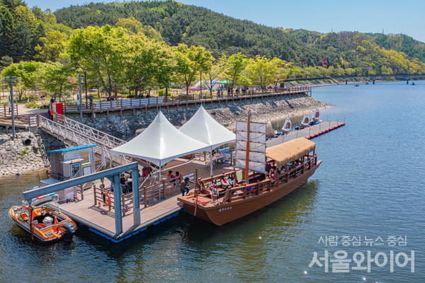      ㈜글로벌코리아(대표이사 송진호)는 제43회 장애인의 날을 맞아 황포돛배 무료탑승 행사를 실시한다.