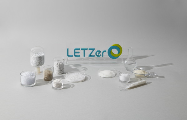 LG화학 친환경 브랜드 ‘LETZero’가 적용된 친환경 소재 제품 이미지. 사진=LG화학 제공