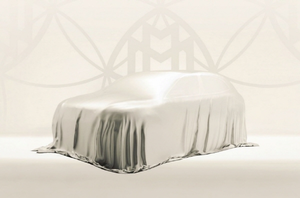 브랜드 최초 전기차 ‘메르세데스-마이바흐 EQS SUV가 디지털 플랫폼 ‘메르세데스 미 미디어와 상하이 모터쇼에서 오는 17일 세계 최초로 공개된다. 사진=메르세데스-마이바흐 제공
