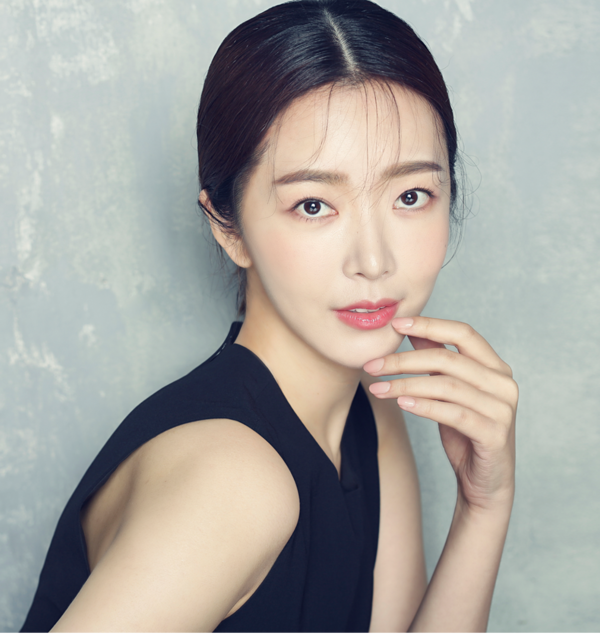 과거 여러 예능프로그램에 출연해 '복고댄스' 열풍을 불러온 배슬기씨가 연예기획사 찬엔터테인먼트에 새롭게 둥지를 틀었다. 사진=찬엔터테인먼트 제공  